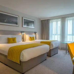 4* Hotel Maldron Pearse Street